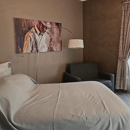 Prima Fila Due Pemium Guest House Sanremo Ngoại thất bức ảnh