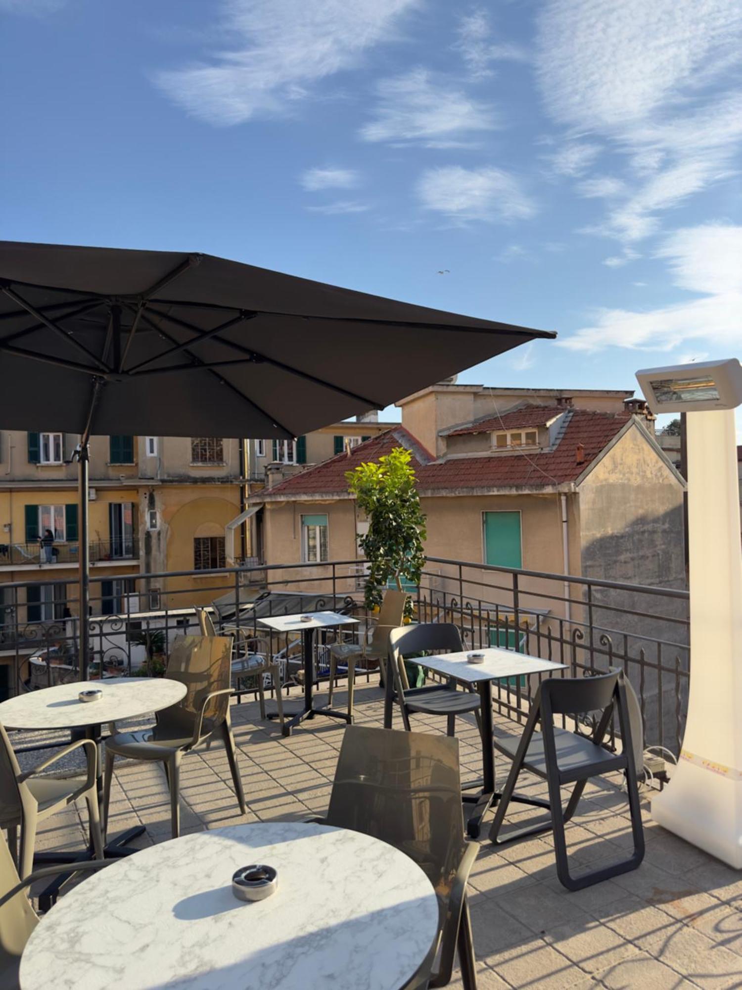 Prima Fila Due Pemium Guest House Sanremo Ngoại thất bức ảnh